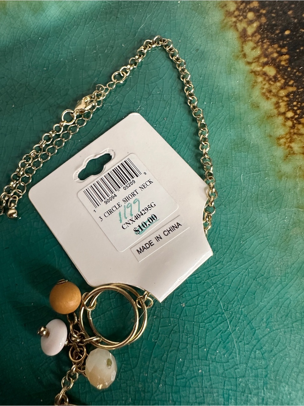Ashley Cooper Gold-Tone Necklace‎ and Earrings Bundle - Picture 9 of 10